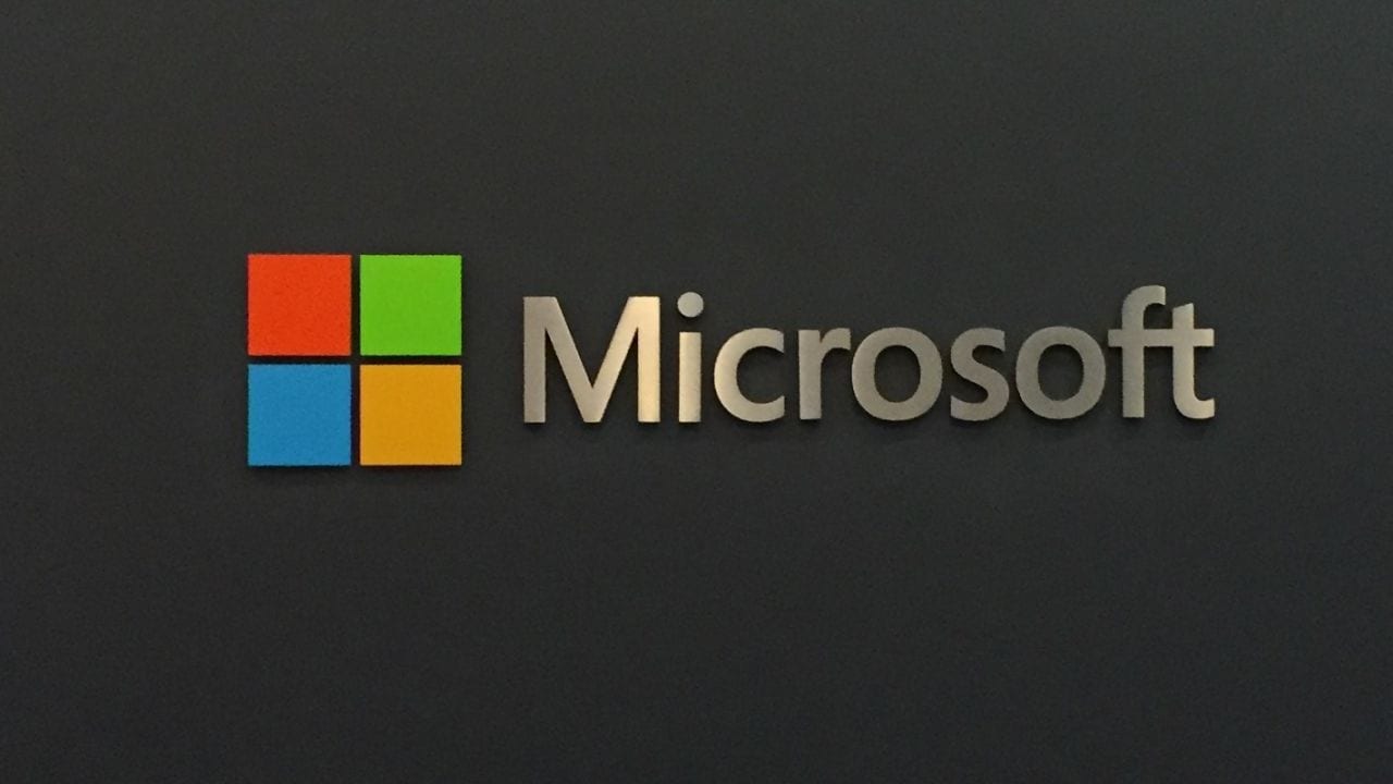 Piano investimenti Microsoft da 1,5 miliardi in Italia