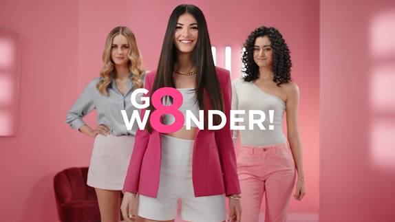 L’Oréal Paris debutta in comunicazione con Elvive Wonder Water