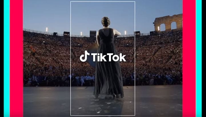  TikTok collabora con AKQA per la sua nuova campagna