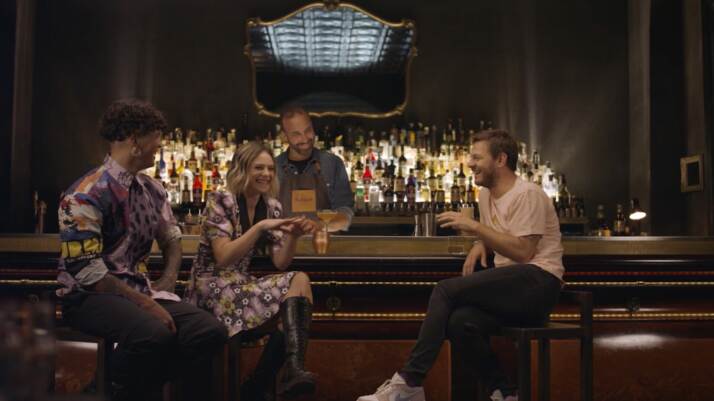“Pal around” la nuova campagna di Amaro Montenegro firmata da Armando Testa