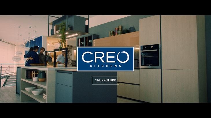  On air la nuova campagna di Creo Kitchens firmata da Grey
