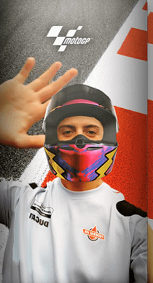  MotoGP™ lancia su Snapchat la sua prima Lente in Realtà Aumentata che permette ai fan di indossare il casco dei piloti professionisti