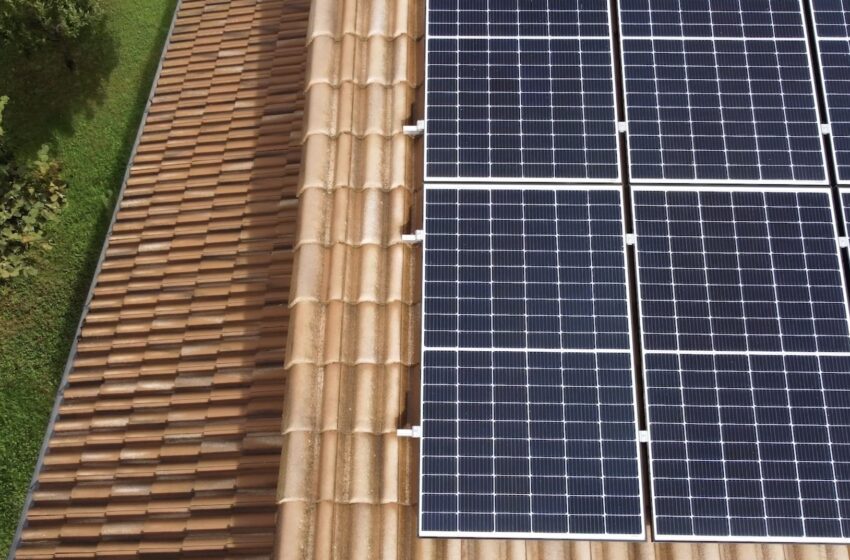 Vero o falso? SENEC conferma (o sfata) le cinque affermazioni più comuni su energia, blackout e consumi