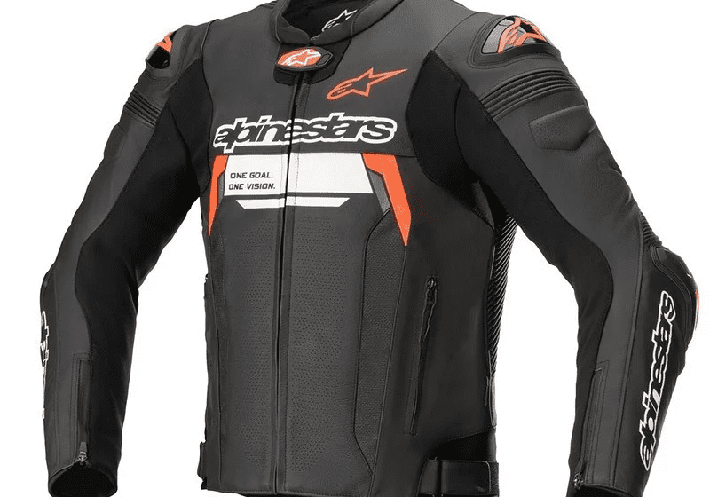 Dalle giacche invernali ai guanti, su MG MotoStore più di 4.000 articoli per la moto dei brand di punta