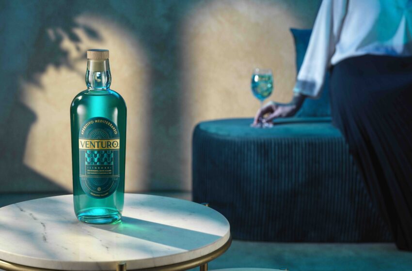 ARTE IL WHY NOT BLU TOUR: L’ONDA BLU DI VENTURO Aperitivo Mediterraneo ARRIVA NEI MIGLIORI LOCALI D’ITALIA