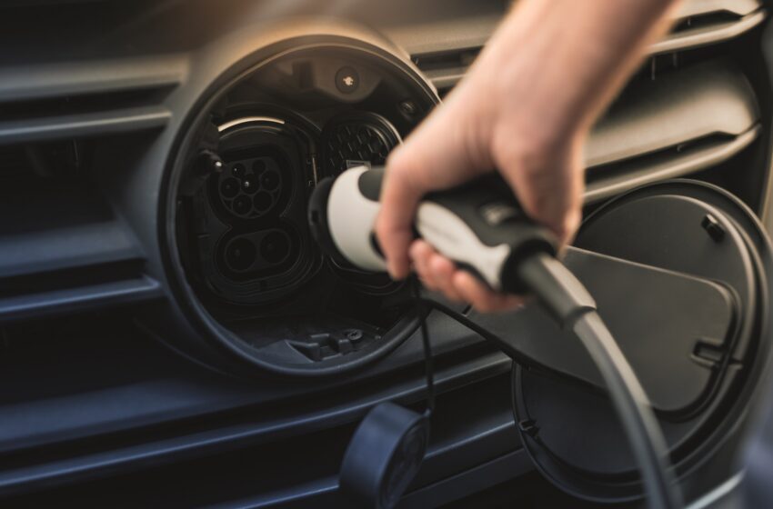 DKV Mobility espande la rete di ricarica EV nel Regno Unito grazie alla collaborazione con Clenergy EV