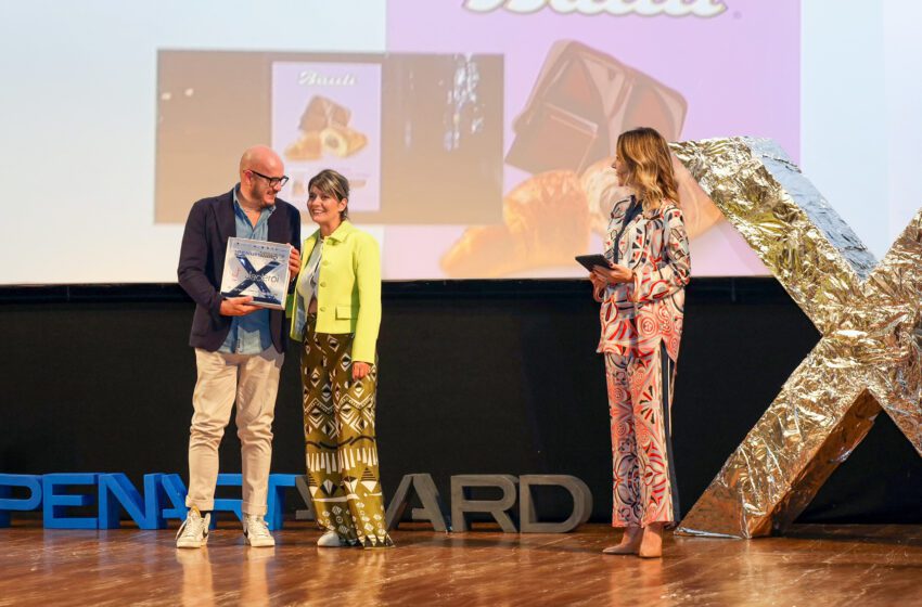 JACLEROI trionfa agli Openart Award 2024 con il Prize Premium Outdoor per la campagna Bauli