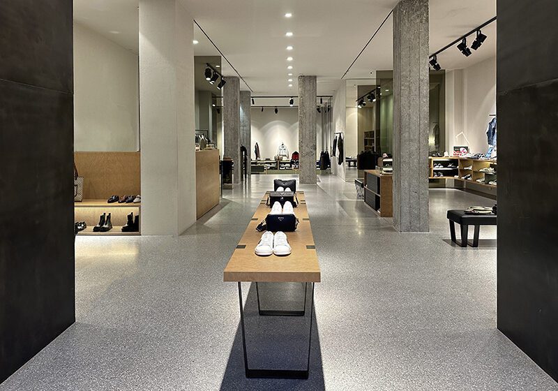 Suit, dove la moda racconta il Salento al pubblico globale