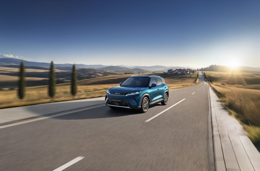  BYD presenta il nuovo spot della ATTO 2 DM-i: “Dreams” dei Cranberries guida un racconto di tecnologia, visione e identità di brand