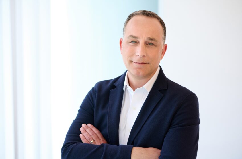  Cresce il rischio cyber: le identità alimentate da AI aumentano rapidamente, ma solo l’1% delle aziende adotta accessi privilegiati Just-in-Time